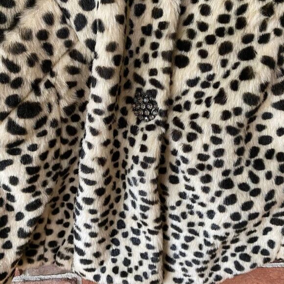Leopard Print Snap Closure Faux Fur Jacket - Picture 6 of 10